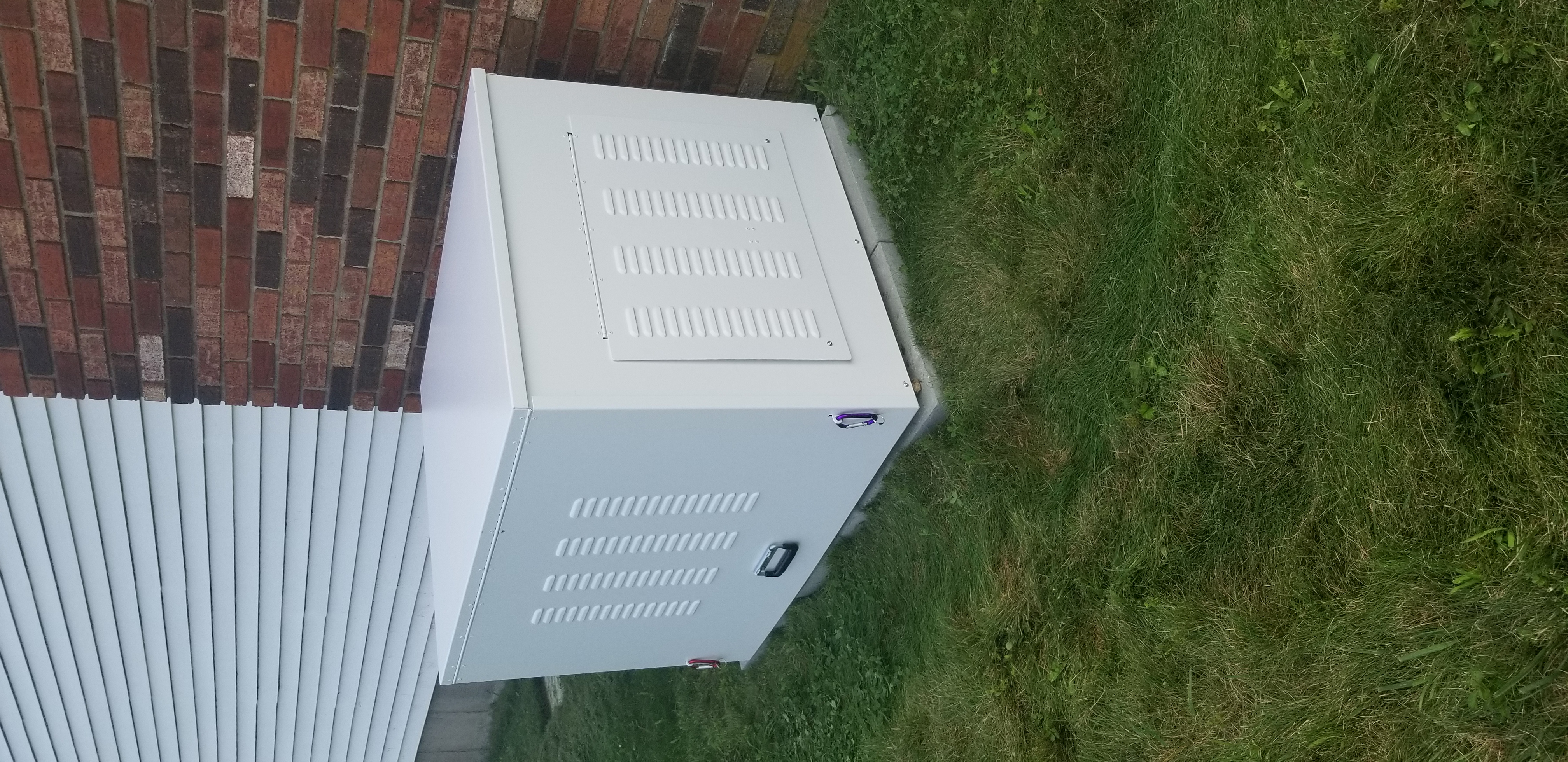 Generatorenclosure Oxford Microfab Company LLC.