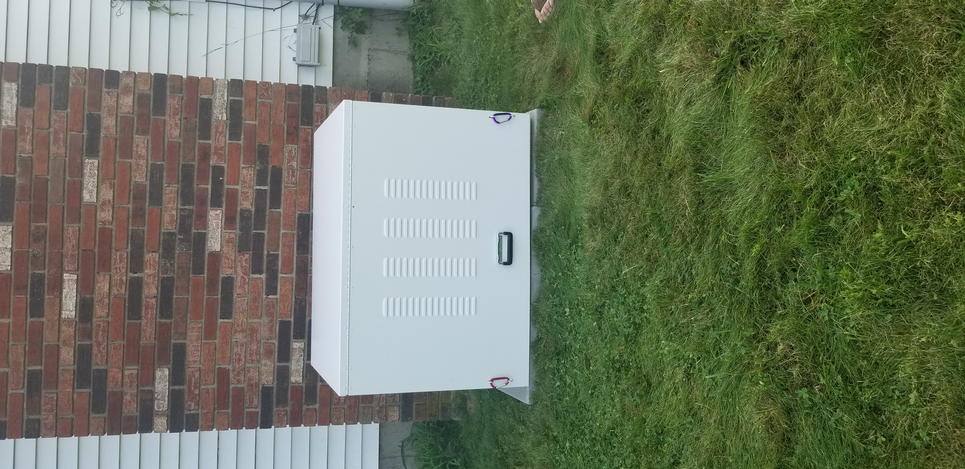 Generatorenclosure Oxford Microfab Company LLC.