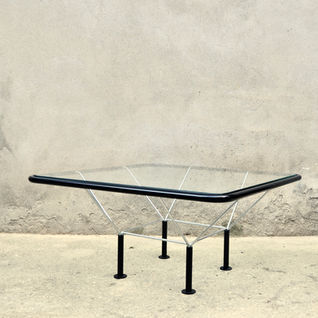                "Coffee table" de Niels Bendtsen