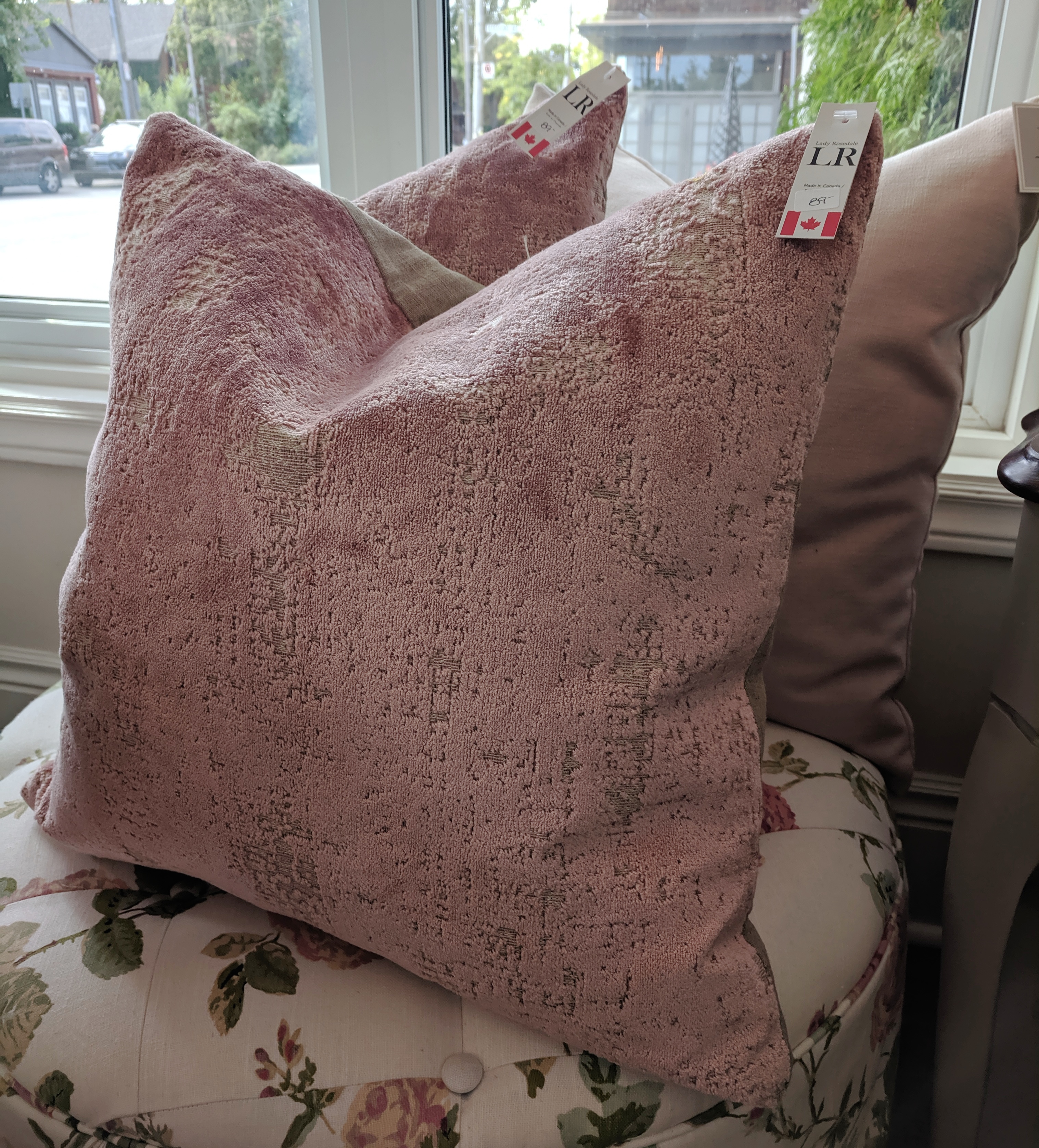 Motled Velvet Cushion