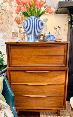 MCM Dresser