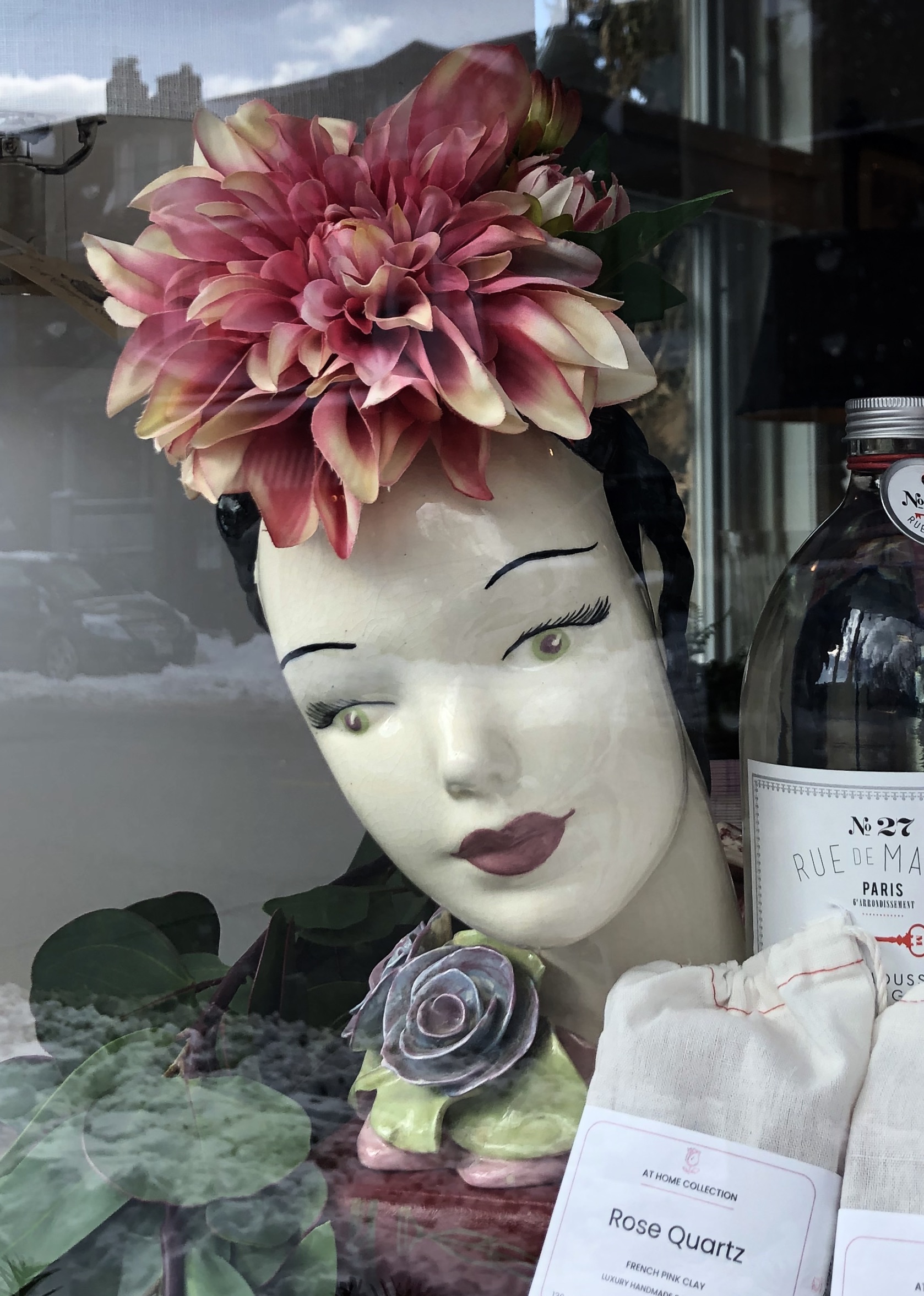 Vintage 1940s Flower Frog Bust