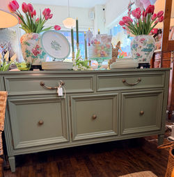 Sideboard with Classic Design