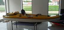 Aquanami Jetkayak - jet powered kayaks,fast - 25 mph/40 kmh, nimble, with 9,5PS, four stroke, electric start, low noise engine, fuel consumption only 3L/h
