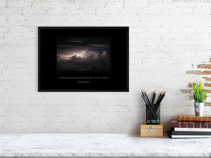 Thumbnail: Bright Lights over the Pacific Ocean