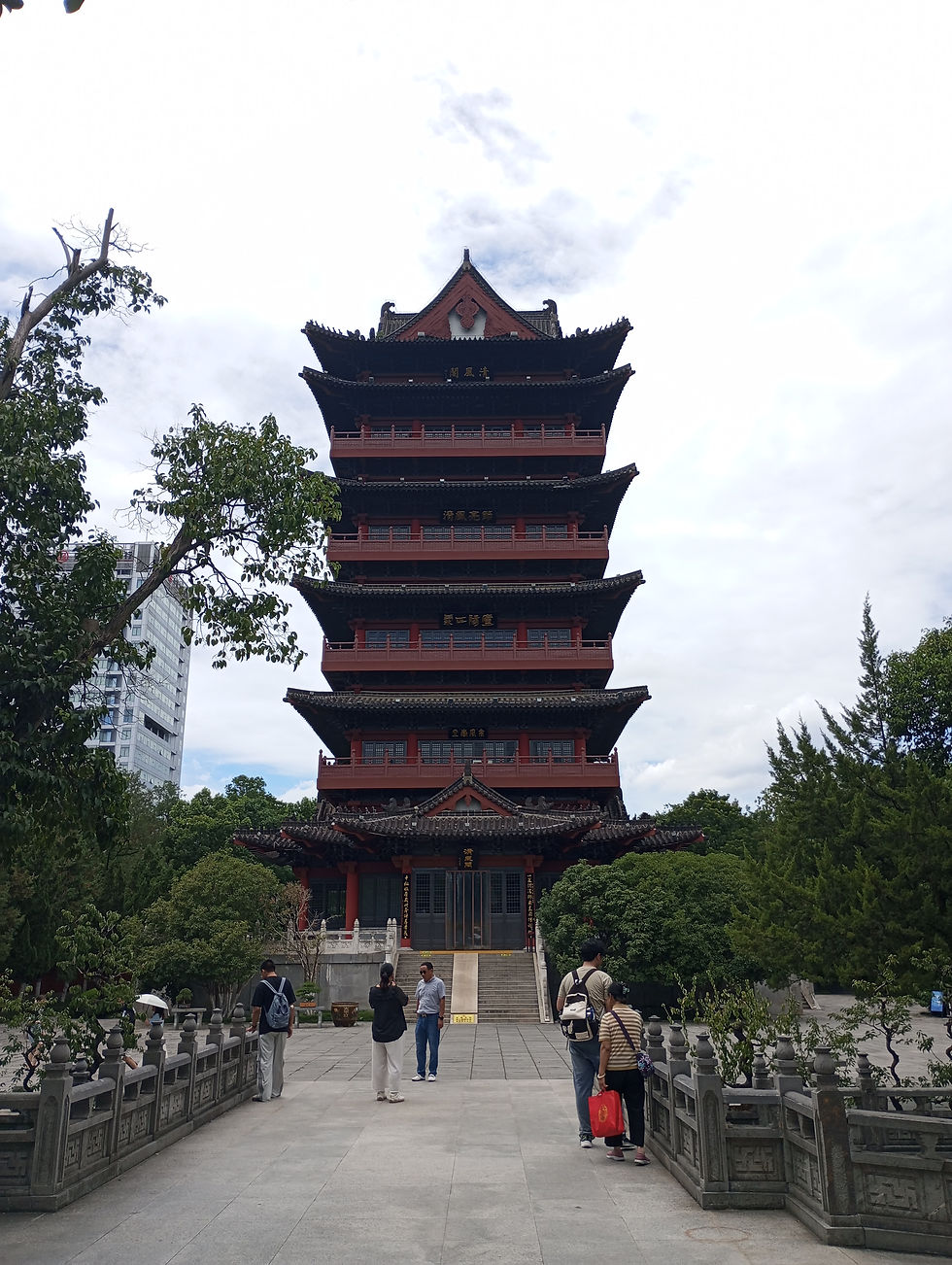 Qingfeng Pavilion