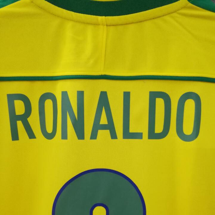 Thumbnail: Maillot collector de l'equipe du Brésil 98 - Ronaldo n*9