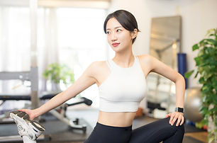 トレーニングをしている女性