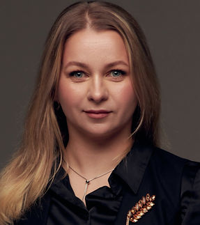 Злацька Альона_edited_edited.jpg