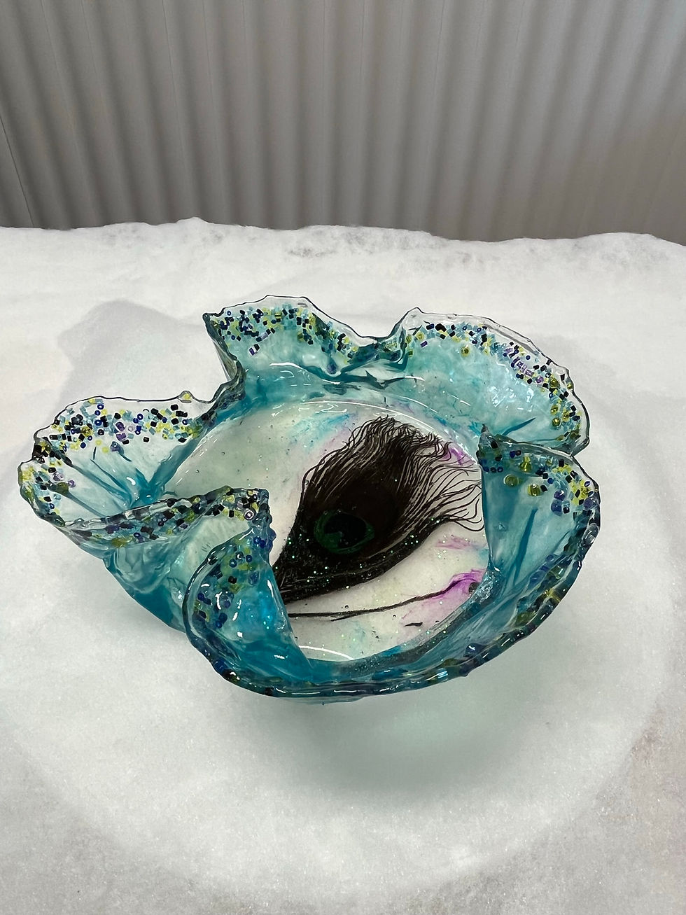 Thumbnail: Pretty Peacock bowl
