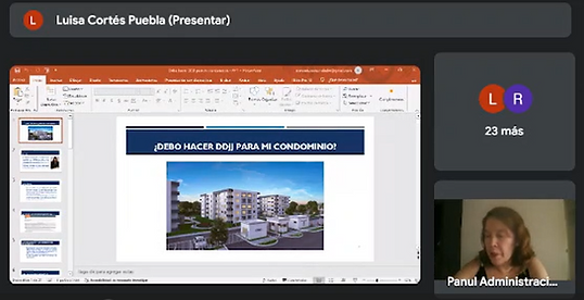 Marisol Mardones V. moderando una Charla de Luisa Cortes P. para el Grupo de Administradores y Proveedores de Condominios de Chile