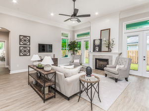 9323 (06) Living Room