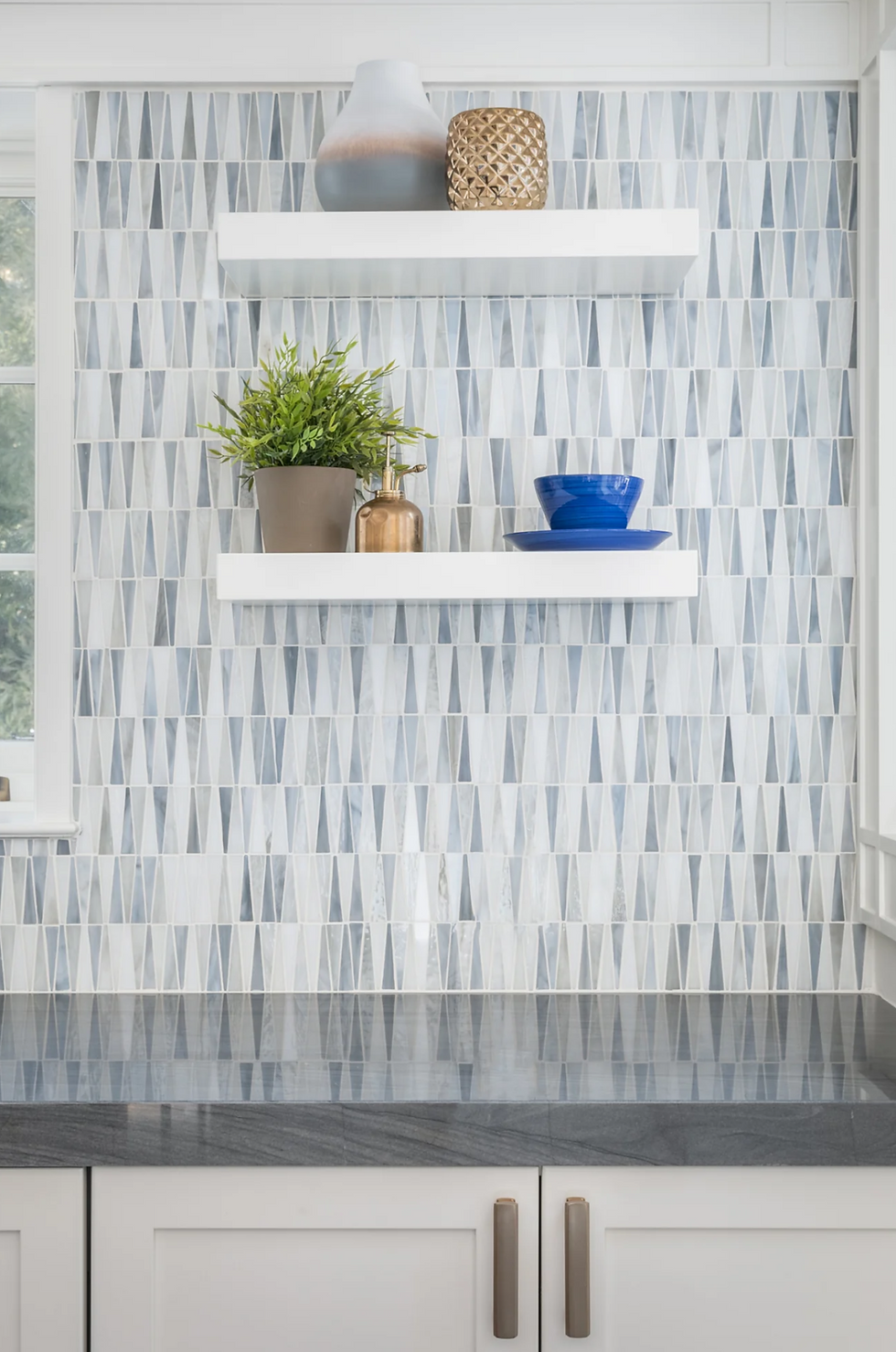 Why You Should Install Mosaic Tile Over Large Areas