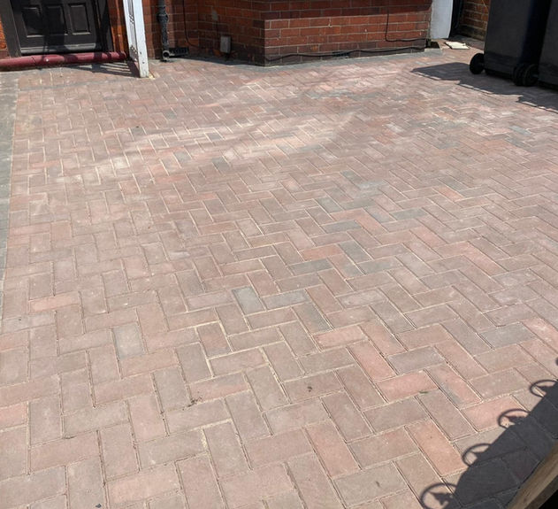 Brick block paving