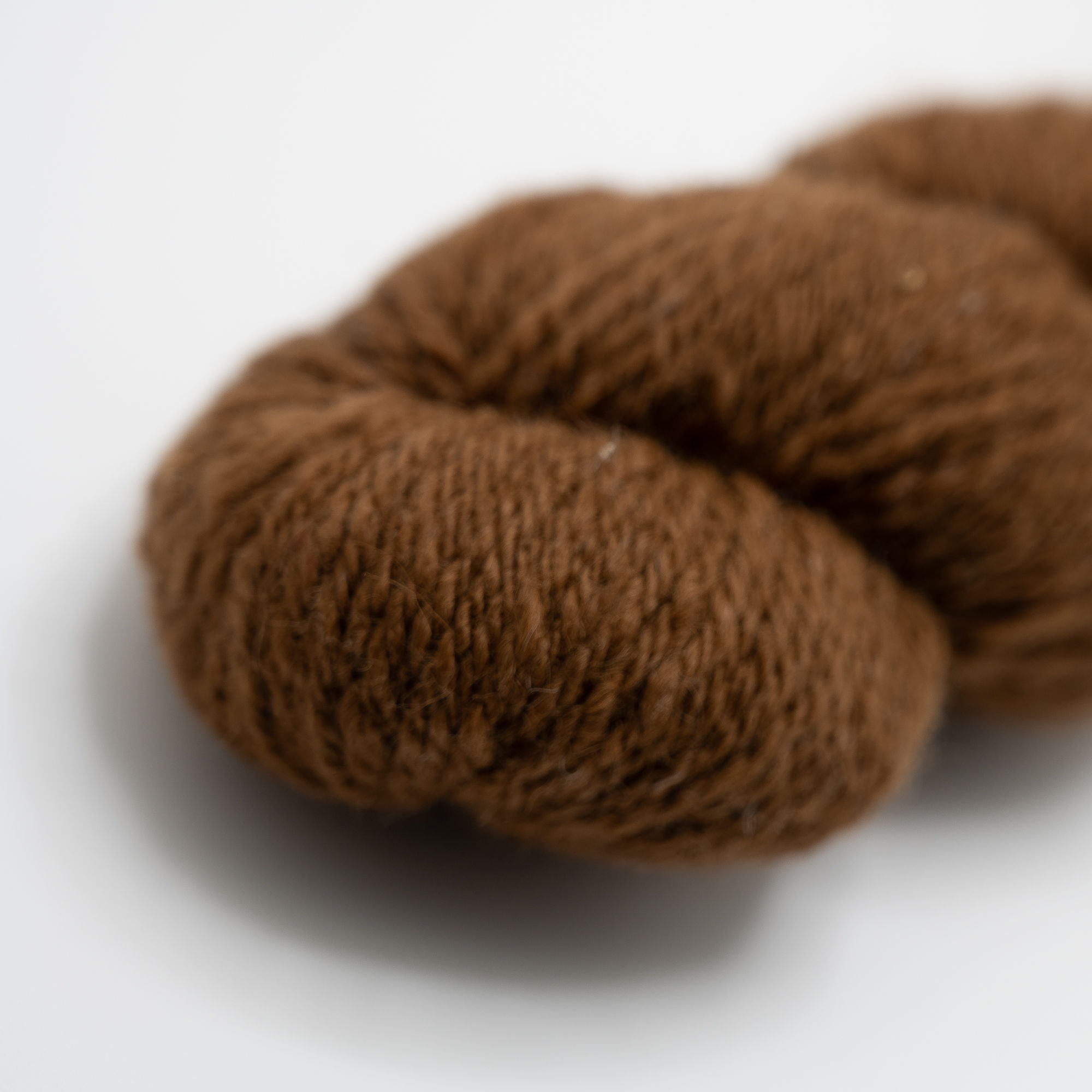100% Alpaca Yarn - Sport weight - Medium Brown
