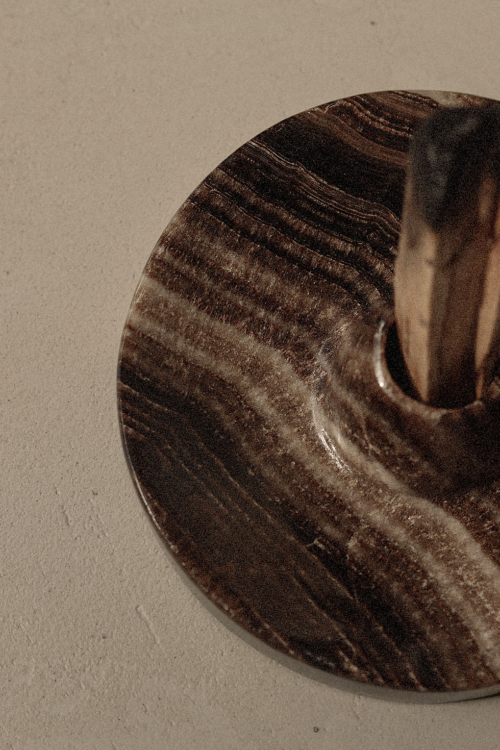 Brown onyx marble coaster with wooden stand