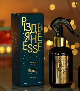 A room spray from the festive ESSE Christmas home fragrance collection.