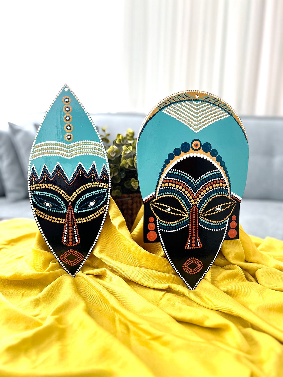 תמונה ממוזערת: עיצוב יצירות בשיטת הנקודות - מסכה אפריקאית