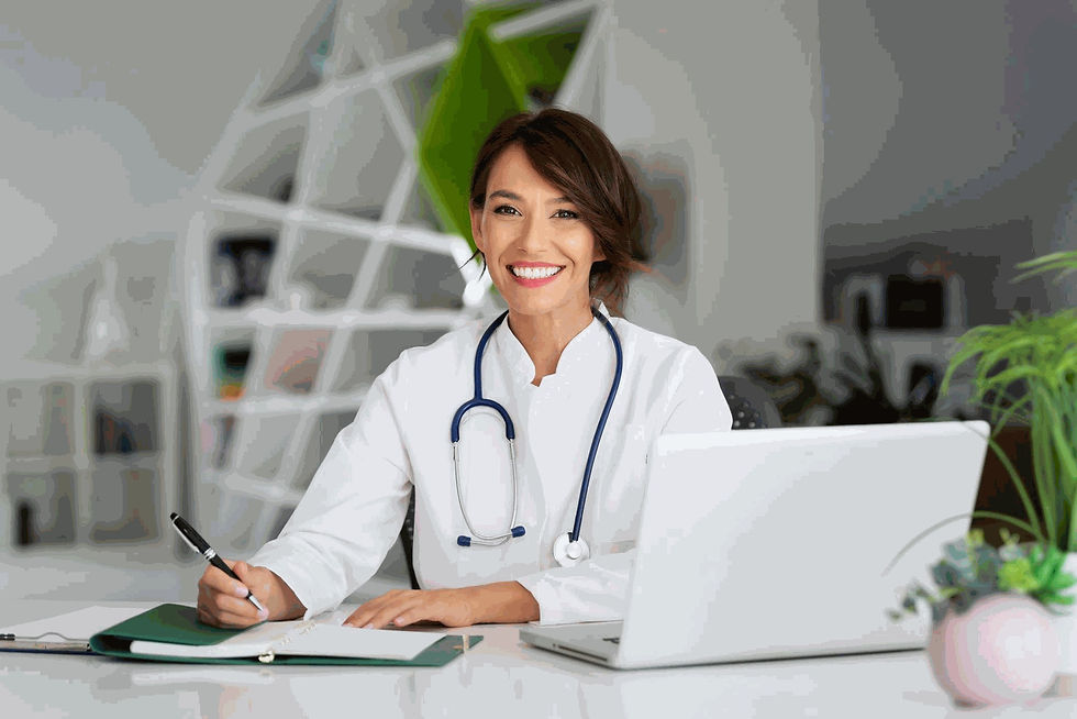 médica sorrindo