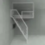 Zawieszone łóżko loft z metalu, szerokość 140 cm, z barierkami i schodami bocznymi, montowane do ściany i sufitu.