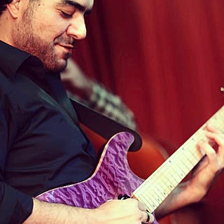 Writer: André Martins