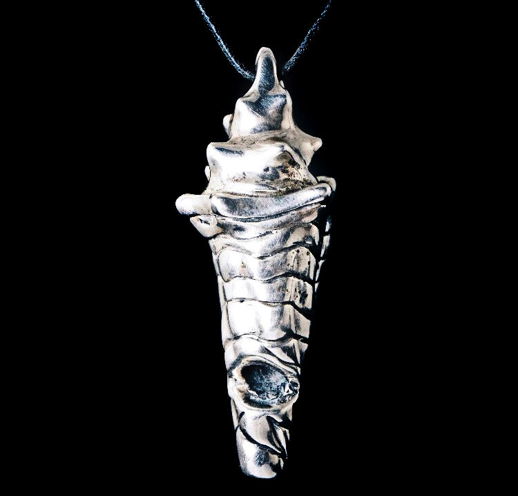 Stunning Large & Heavy Vintage Sterling Silver Conch Shell Pendant Whistle