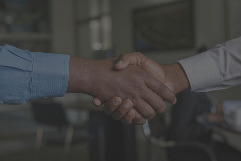 two people shaking hands_edited_edited.jpg