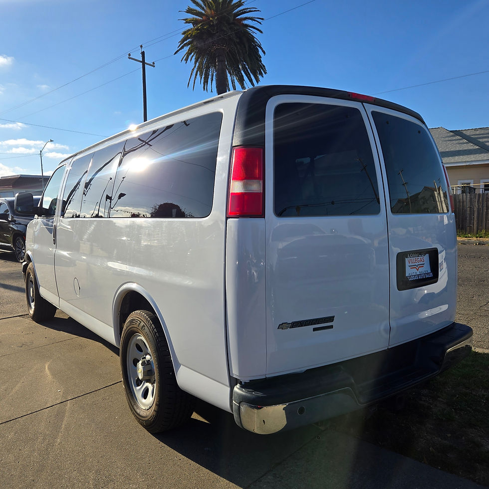 Thumbnail: 2014 Chevrolet Express G1500 LT