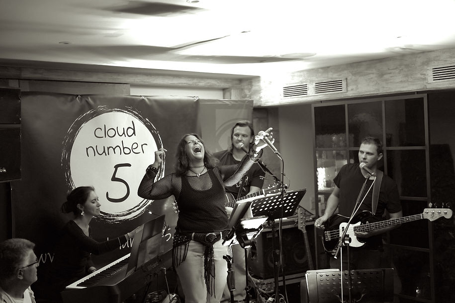 cloudnumber5-Band.JPG