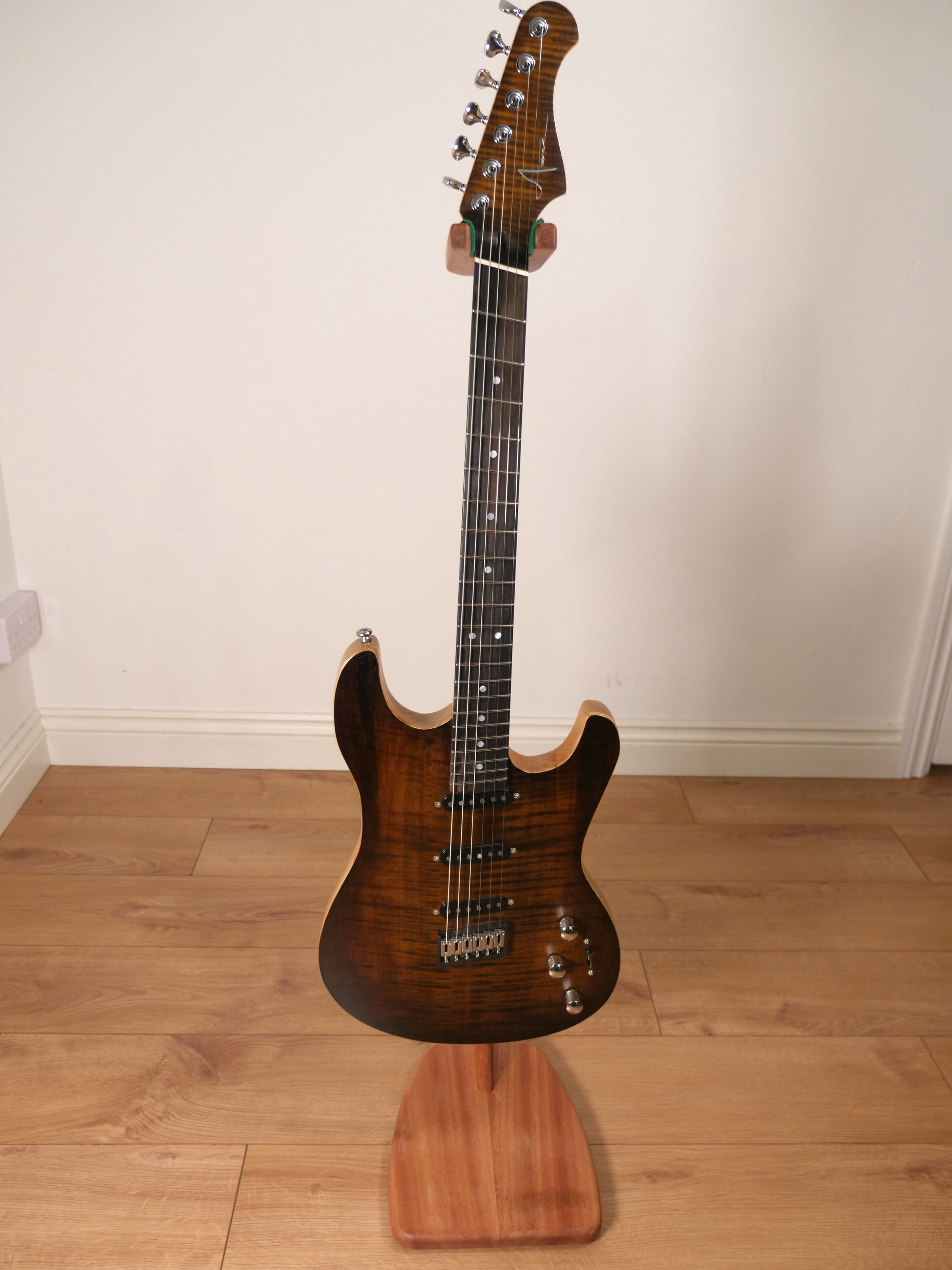 Tall Guitar Stand - Sapele
