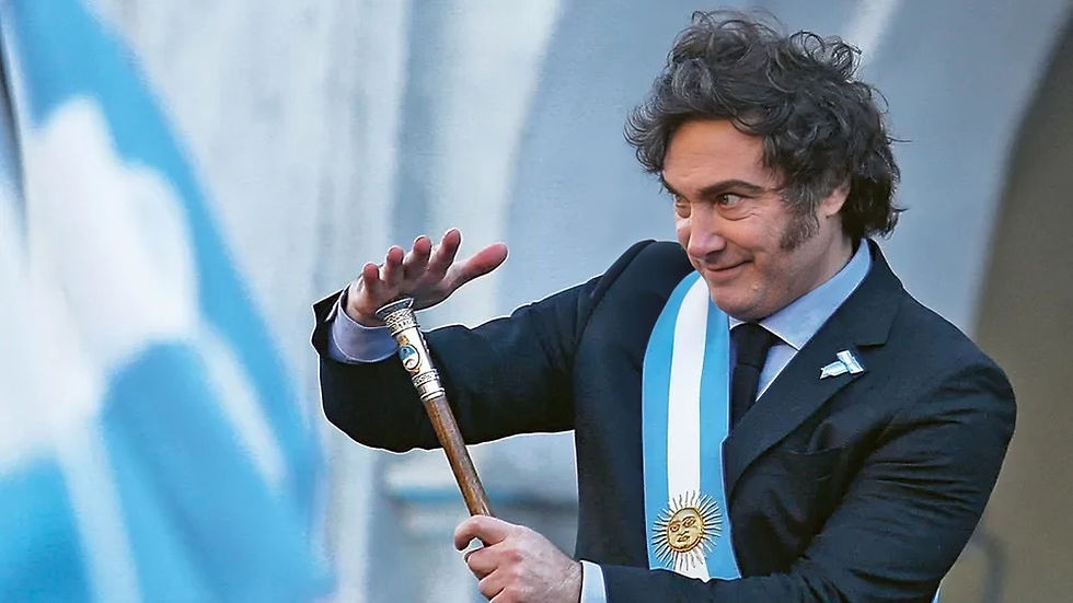 Milei busca convencer de que el gobierno de Sheinbaum ha perdido el control frente al crimen organizado, usando una red de bots.