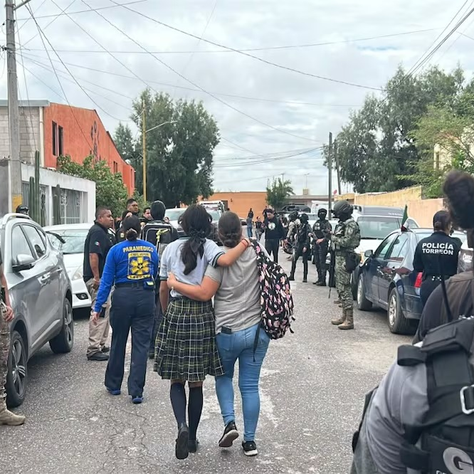 SEP condena atentado en secundaria 13 de Torreón; brindará acompañamiento a víctimas