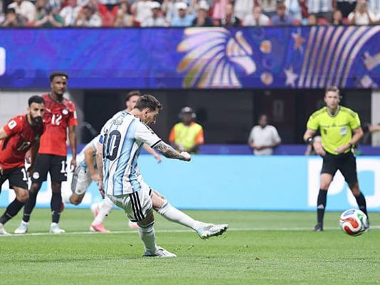 Argentina, la selección con más penales a favor en Copas del Mundo desde 2022