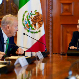EU entrega 10 fugitivos a México buscados por varios delitos; Johnson destaca cooperación