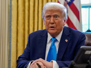 Trump se proclama presidente interino de Venezuela; Delcy Rodríguez responde