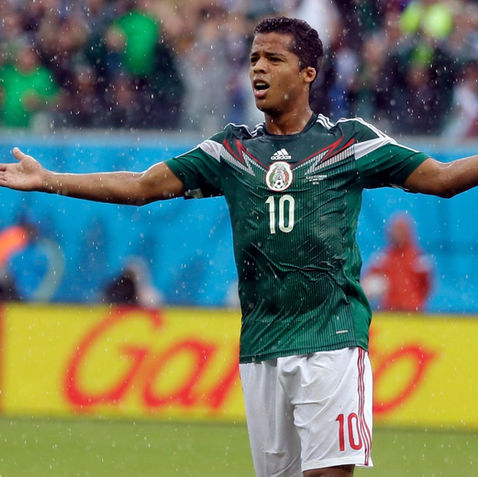 Exhiben contrato millonario de Giovani dos Santos con Pemex