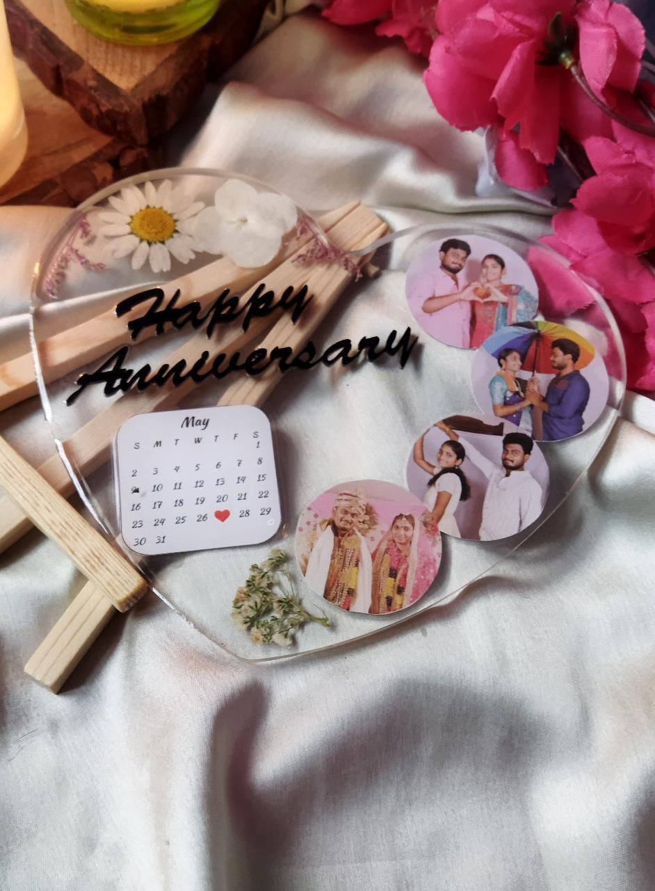 Thumbnail: Heart Resin Table Top