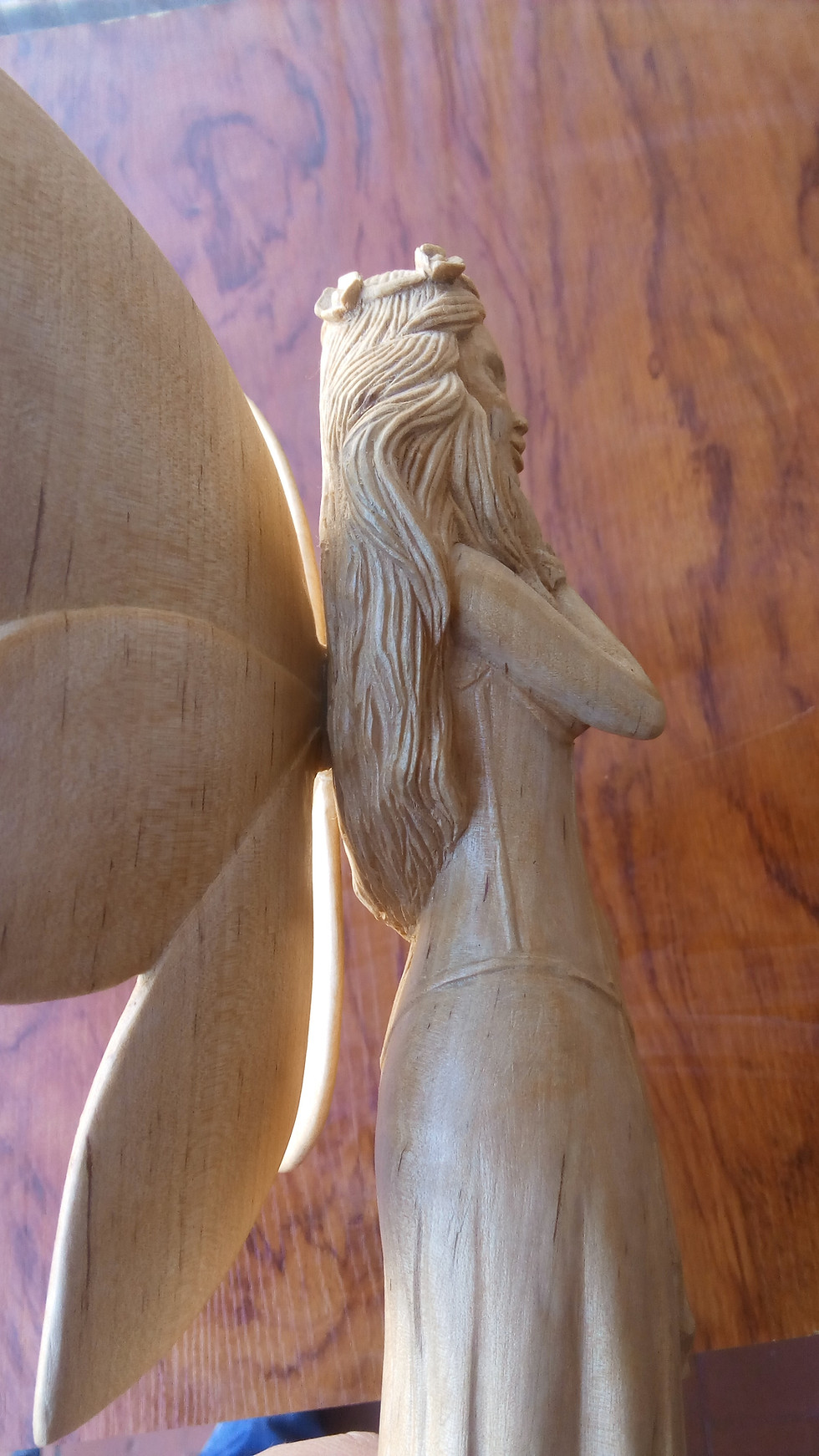 Miniatura: Hada en madera