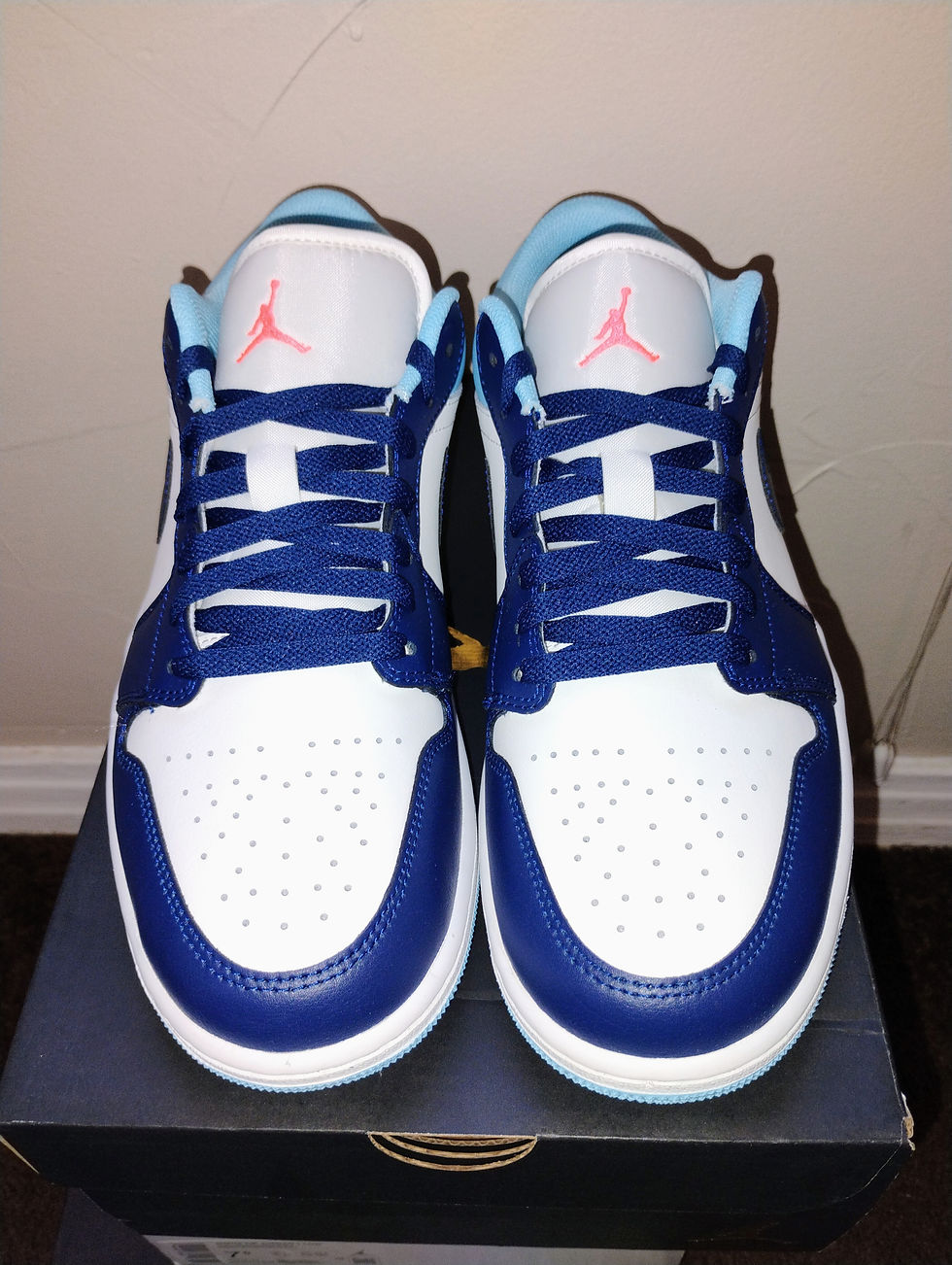 Thumbnail: Air Jordan 1 low size 9.5 men 11 women