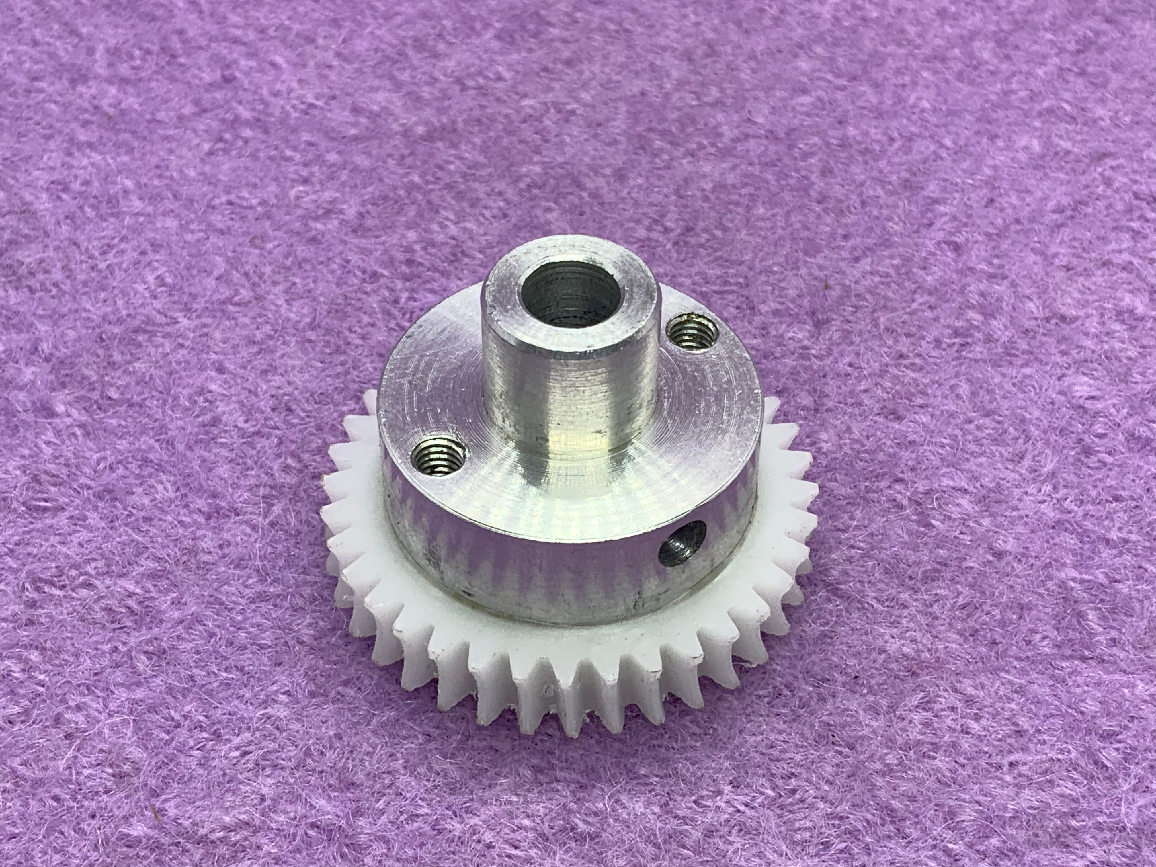 Gear for Bernina sewing machine 707,717,807,817 etc.