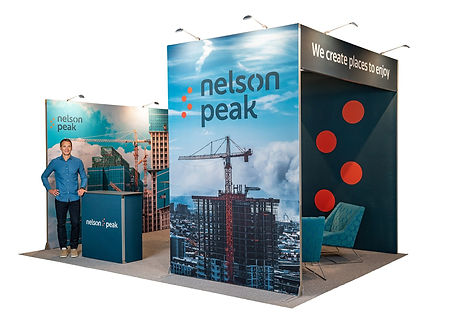 Expolinc Classic Frame Messestand 5 x 3 m mit aufmerksamkeitsstarker Brücke