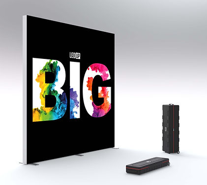 BIG LEDUP Leuchtwand 4 m breit mit Grafik und zwei Rollkoffern