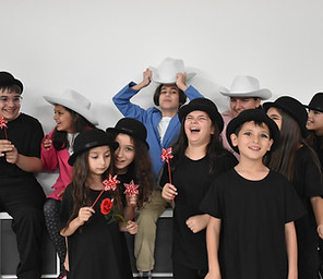 Θεατρική Παράσταση Το Πανηγύρι Μας