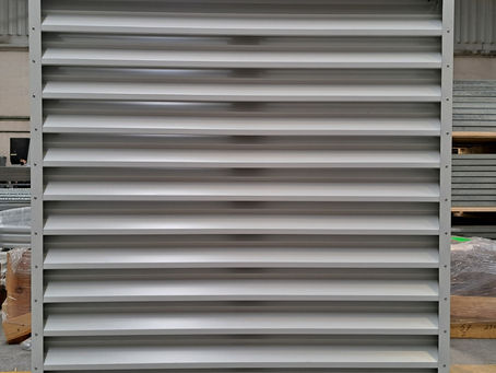 ¿QUÉ ES UN LOUVER?