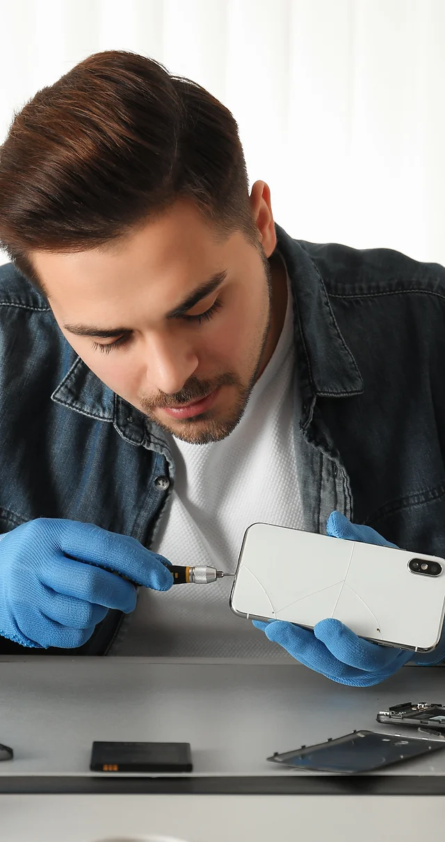 Itech Delivery We Come To You On Demand Iphone Screen Repair Milwaukee iphone screen repair starting at $79.99. on demand iphone screen repair