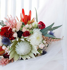 Wedding Bouquet Flowers photographed by Roslyn Clare Photography