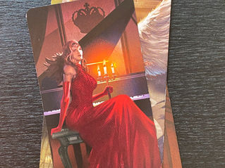 Queen of Wands