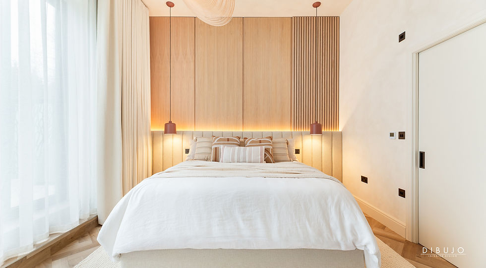 bedroom 003.jpg