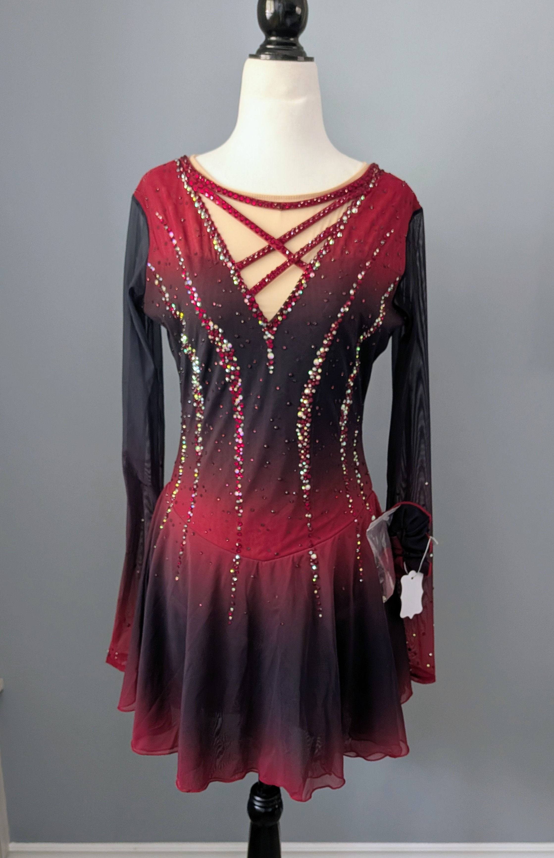 Dark ombre red and black Adult M