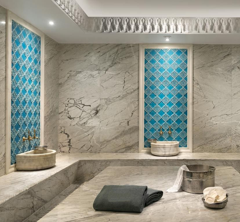 Thumbnail: Calacatta Belgia Marble